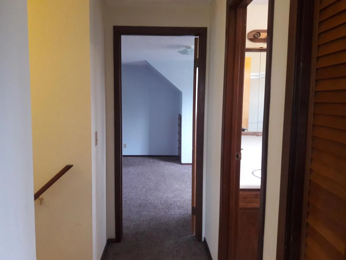 168 Grand Ave photo 1