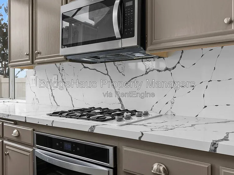 953 Gallery Dr — Photo 21
