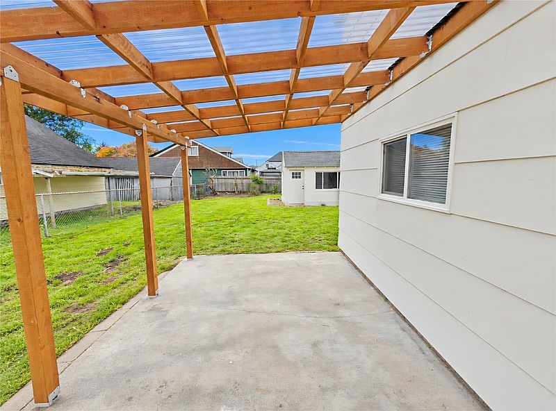 3rd image of 720 7th Street