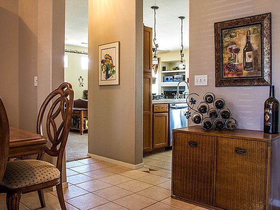 4th image of 2567 Plum Ln