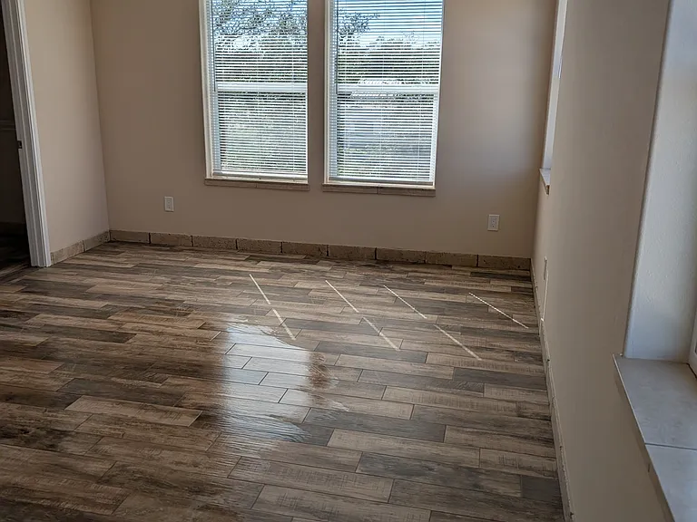 1012 Makayla Dr — Photo 7