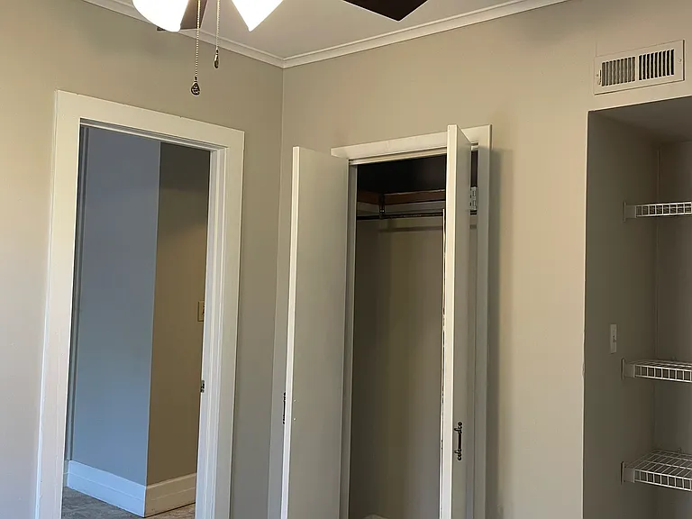 494 Reinhard Ave — Photo 19