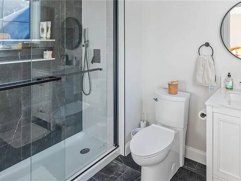 450 Carrs Pond Rd — Photo 32