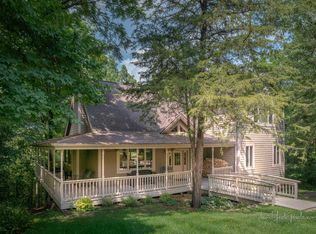 1 Shagbark Ln, Galena, IL 61036
