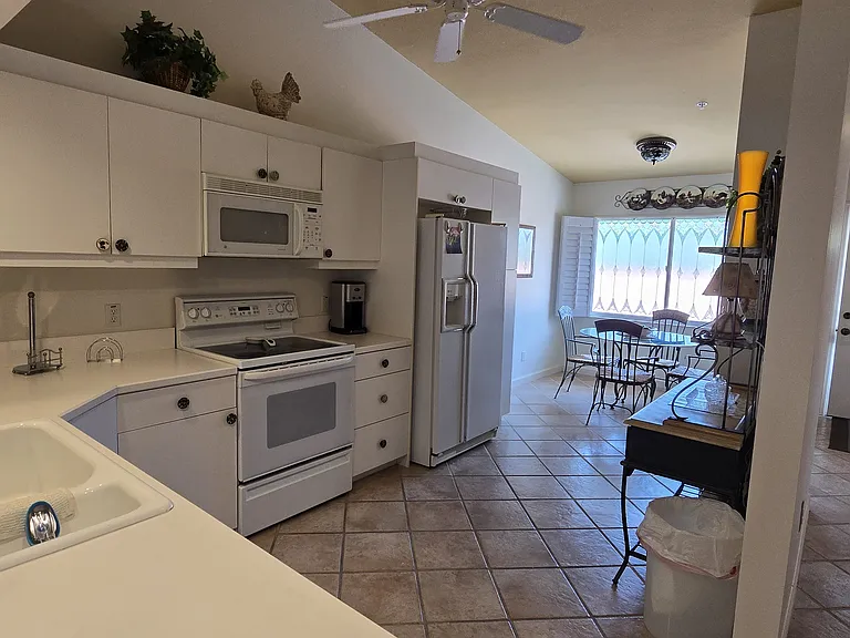 6640 Beach Resort Dr — Photo 4