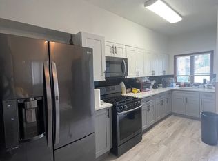 108 Academy St #D, Plymouth, PA 18651