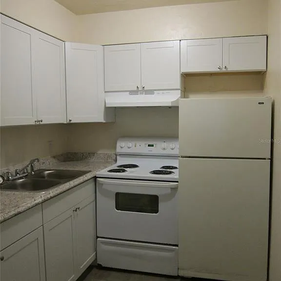7012 SW 6th Pl #C — Photo 16