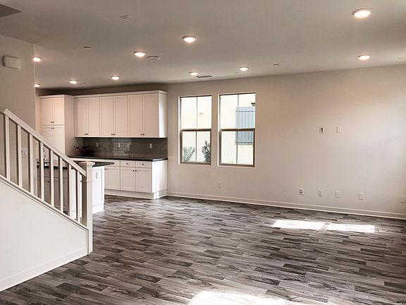 3rd image of 3223 E Butterfly Ln