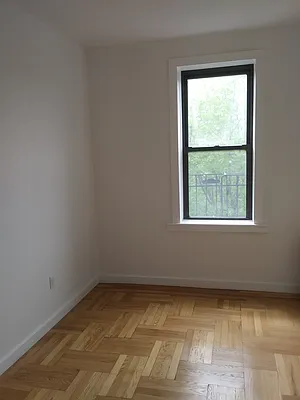 Rented by Picture Realty Inc. | media 8