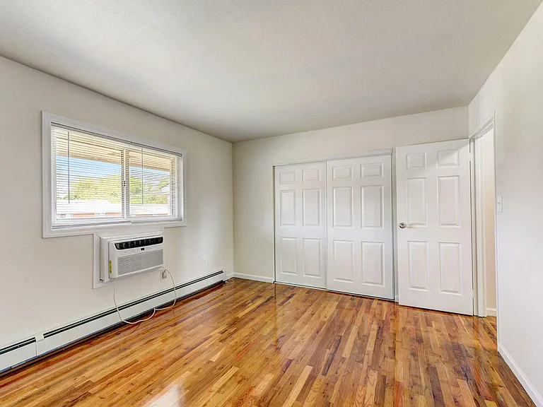 Rydal Apartments — Photo 12