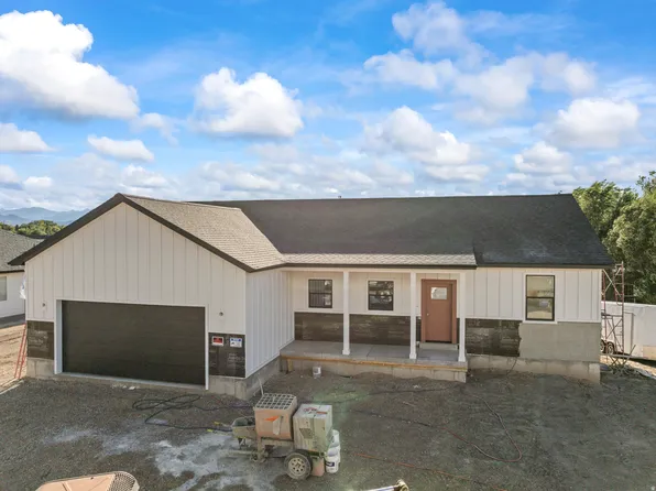 227 N 450 E, Monroe, UT 84754