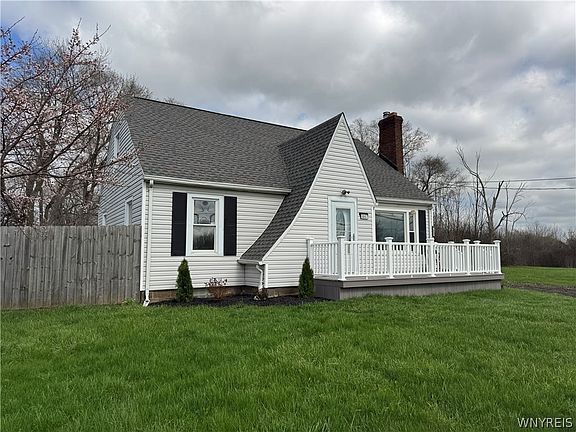 2nd image of 5957 Military Rd