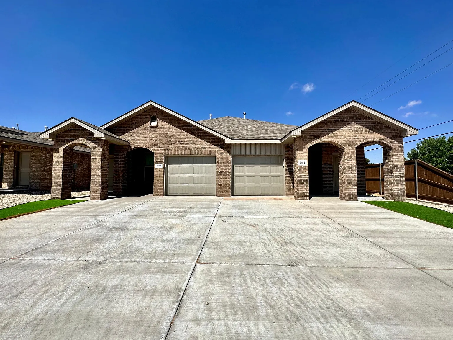 3 bed, 1350 sqft, $1,400 — Photo 1