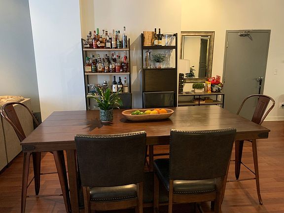 4th image of 209-211 W Pike St #1A