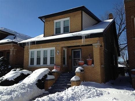 1st image of 1640 N Nagle Ave