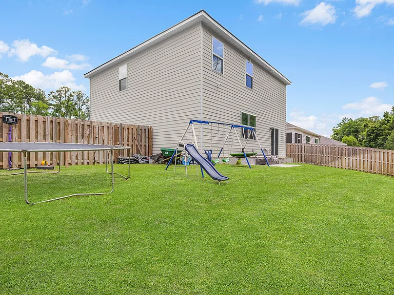 6 Coby Ln — Photo 50
