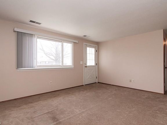 5th image of 850 Purdue Ave