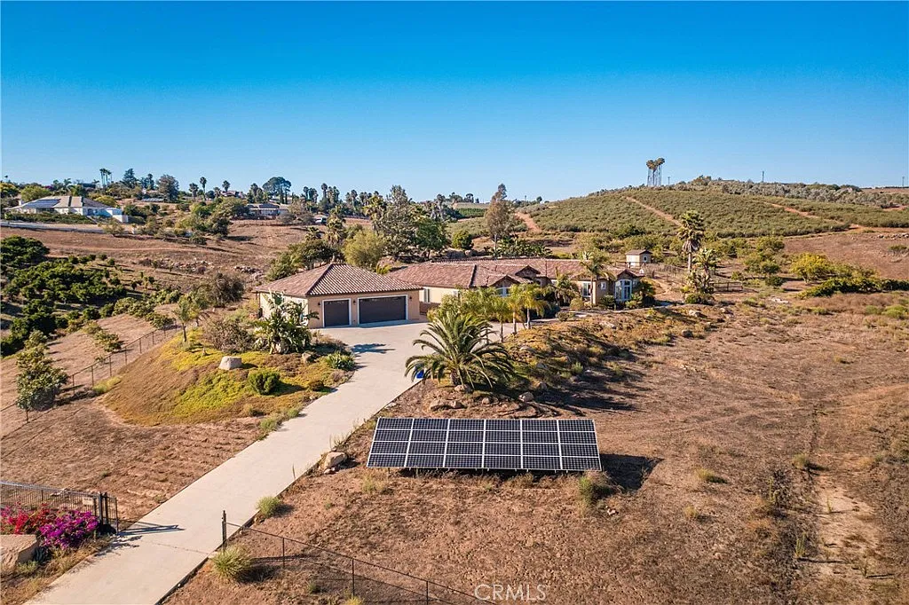 5 bed, 4007 sqft, $10,000 — Photo 4