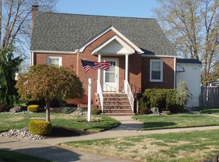 145 Capri Dr, Port Reading, NJ 07064