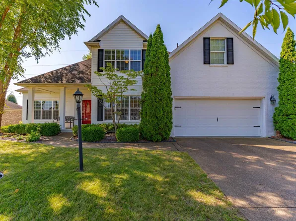 9355 Millicent Ct, Newburgh, IN 47630