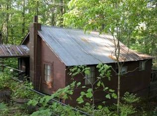 2022 Glenbrook Ln, Dandridge, TN 37725