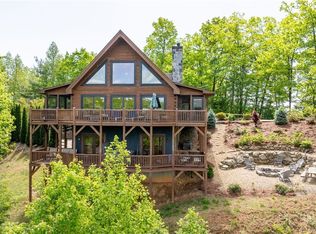 6749 Fire Crest Ln, Crest Ln, NC 28645