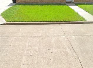 121 3rd Ave #121, Nederland, TX 77627
