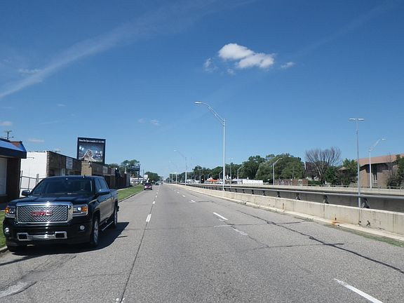 2nd image of 19419 James Couzens Fwy