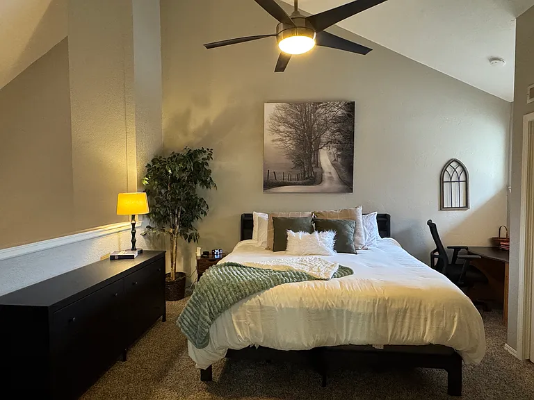 2902 Village Cir — Photo 13