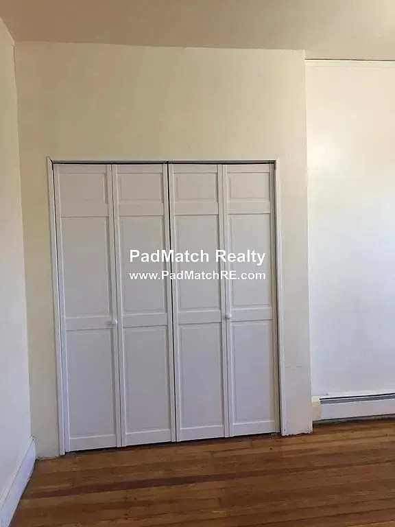 4 bed, 815 sqft, $3,000 — Photo 3