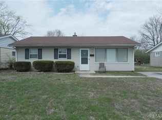 19 Leonard Dr, Cahokia, IL