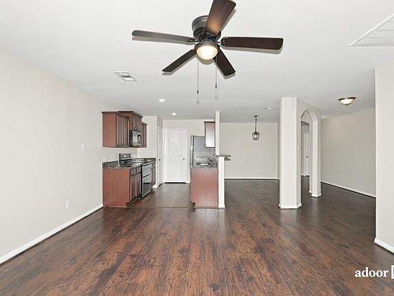 4th image of 5506 Barron Rd