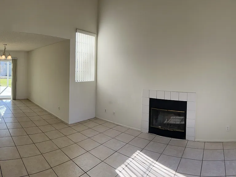 39824 Creative Dr — Photo 2