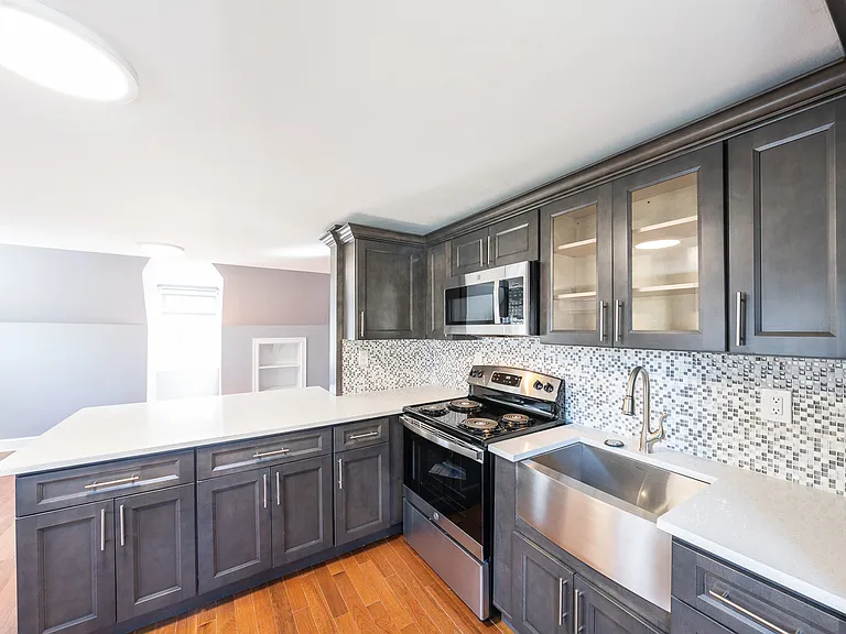3738 Park Ave — Photo 18