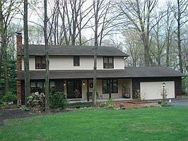 Home for Sale in Solon, Ohio $249,900