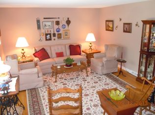 518 Wood Hill Rd, Cheshire, CT 06410