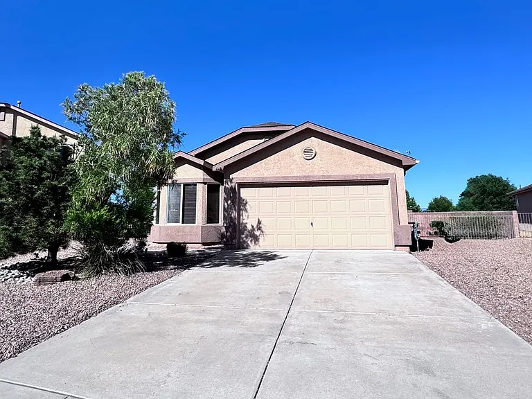 3070 Desert Sage Ave SW — Photo 1