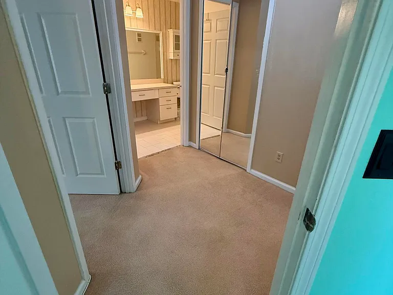 700 Ironwood Dr #728 — Photo 28