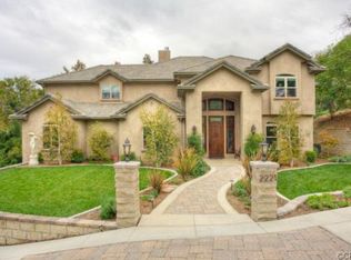 2221 Rockwell Rd, Riverside, CA 92506