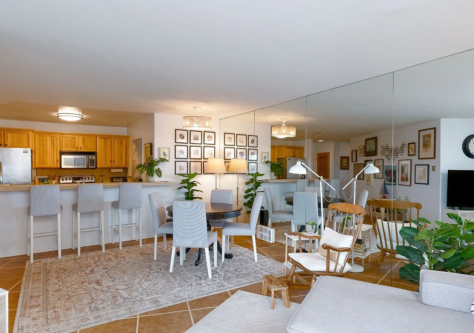 1 Bedroom + 1 Bathroom Condo | Channel Islands HOA | Oxnard | Monthly Furnished Rental — Photo 4