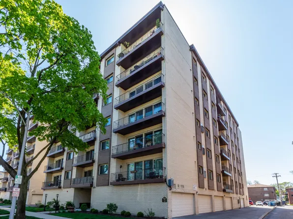 235 Marengo Ave APT 7F, Forest Park, IL 60130