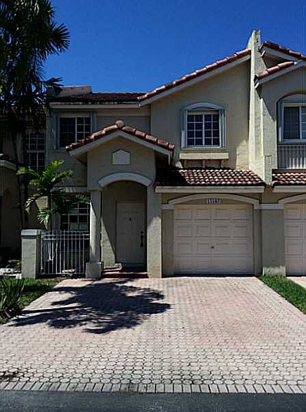 1st image of 11485 NW 51st Ter