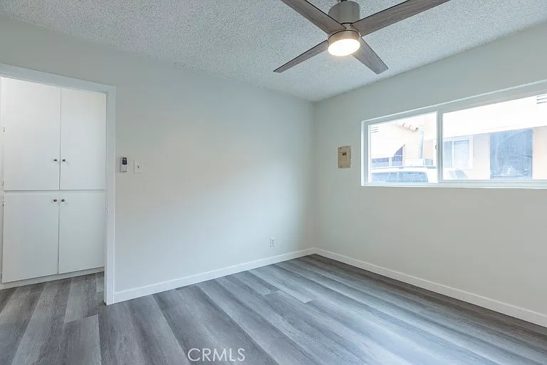 5476 Linden Ave #1 — Photo 5