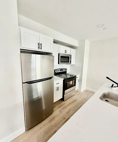 455 Massachusetts Ave #203 — Photo 3