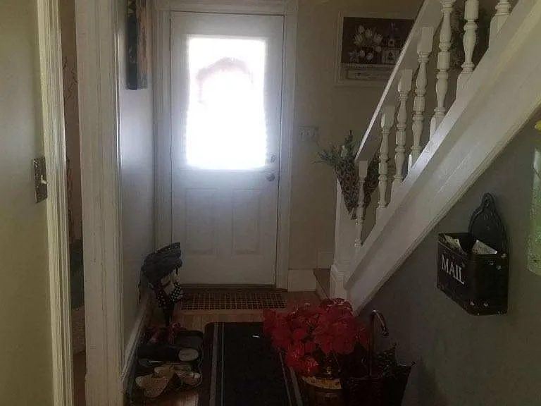 39 Grant Ave — Photo 5