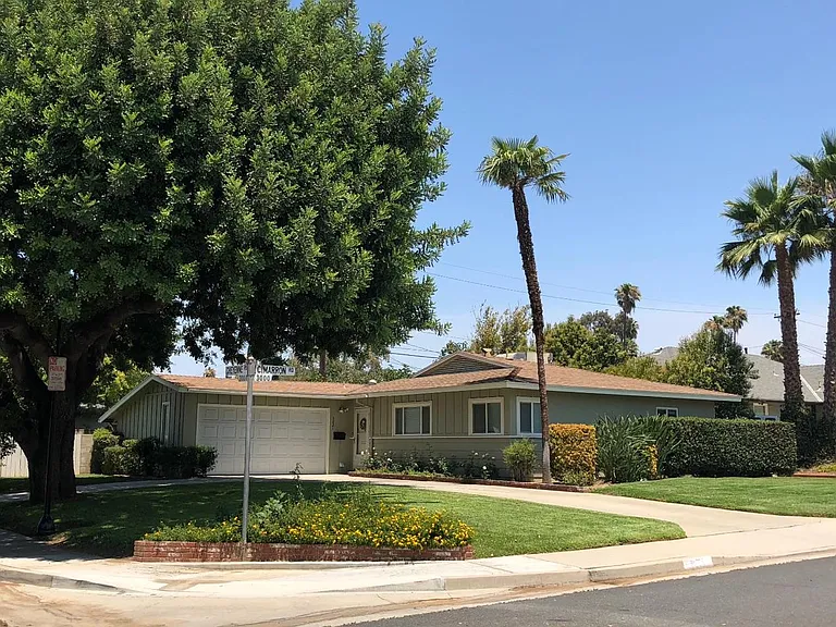 3021 Cimarron Rd — Photo 1
