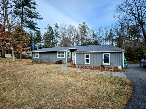 10 Laurel Ln, Amherst, MA 01002