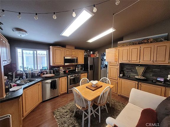 5th image of 11401 Topanga Canyon Blvd Space 46