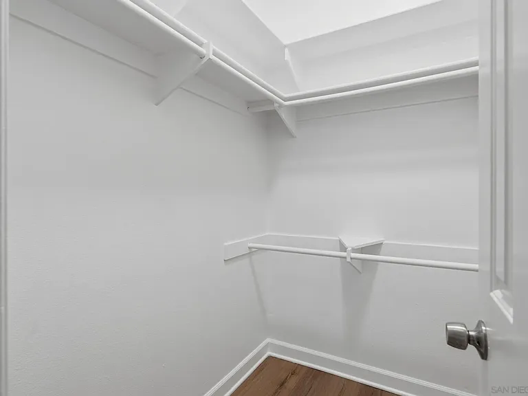 8320 Regents Rd #1-I — Photo 17