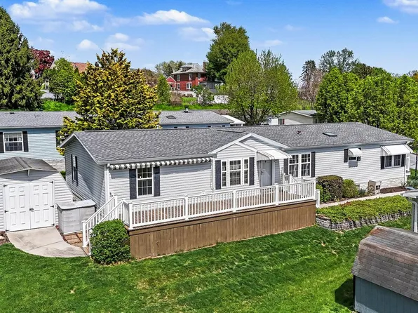 374 W Cedar St, Palmyra, PA 17078